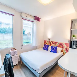 Montempo Apparthotel Lyon Viviani Venissieux